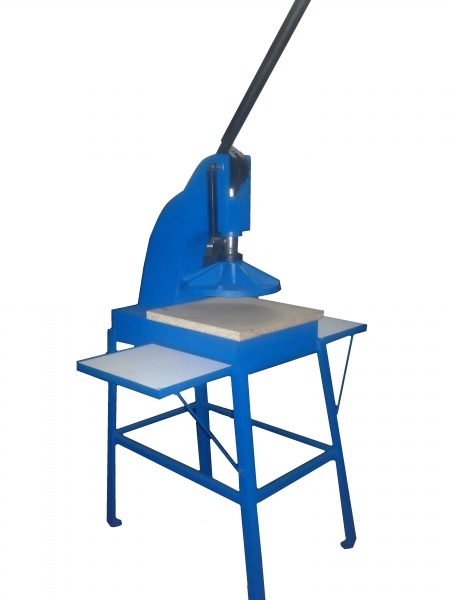 troqueladora manual, troquel manual, maquina para troquelar, maquinas para calzado en colombia